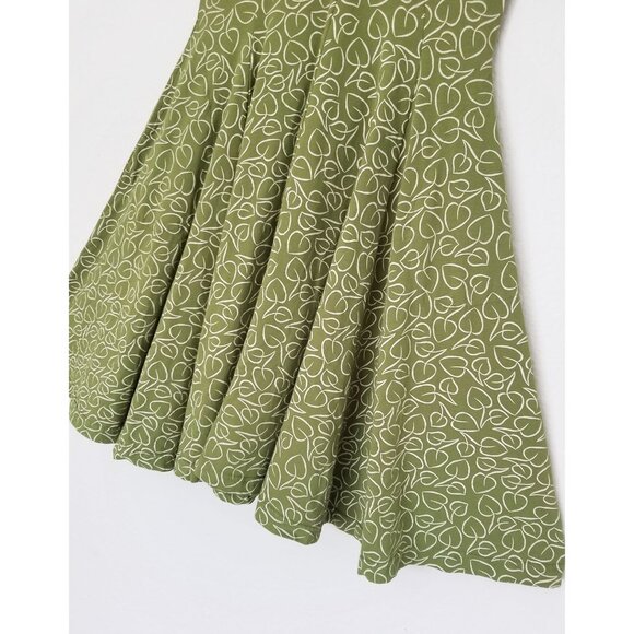Effie's Heart Green Midi Dress with White Leaf Pattern - Picture 7 of 15
